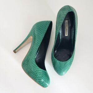 Kathryn Amberleigh Emerald Green Snakeskin Embossed Pumps